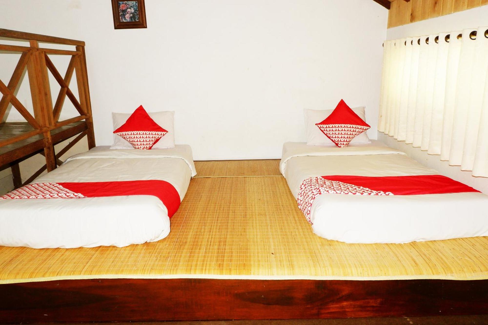 Cemara'S Homestay Batu  Ngoại thất bức ảnh